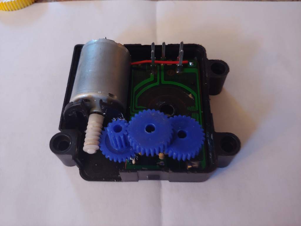 Blend Door Actuator Gear Set – 1990-1996 Nissan 300zx Z32