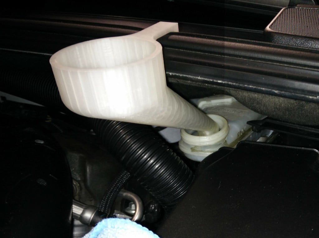 Brake Fluid Funnel – 2015 Ford Focus