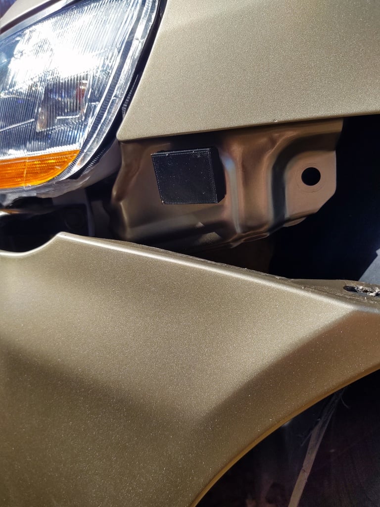 Bumper Cover Fender Hanger – 2000 Honda Accord