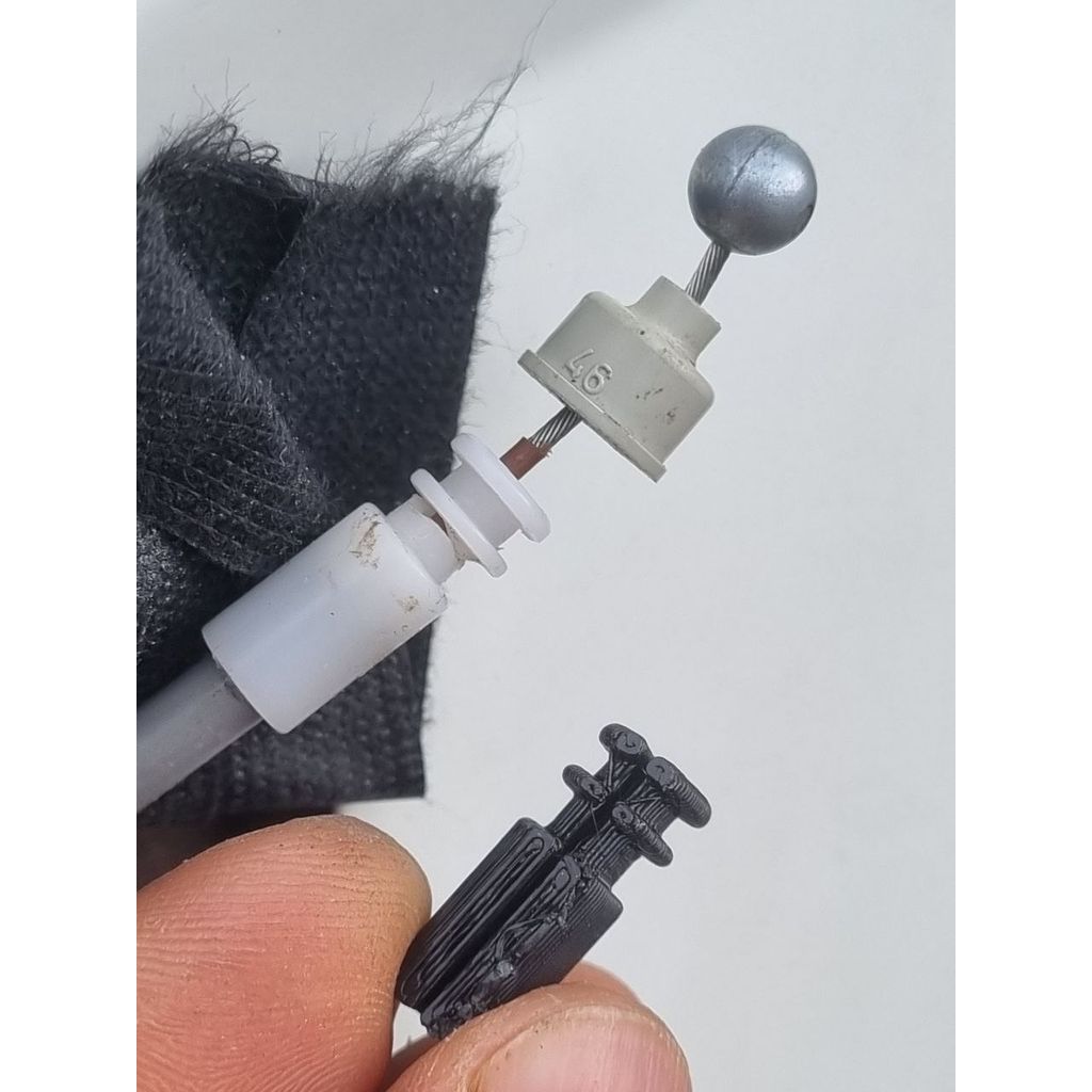 Cable End Tip Outer Cable Of Back Door Handle – 2005-2012 Nissan Pathfinder R51