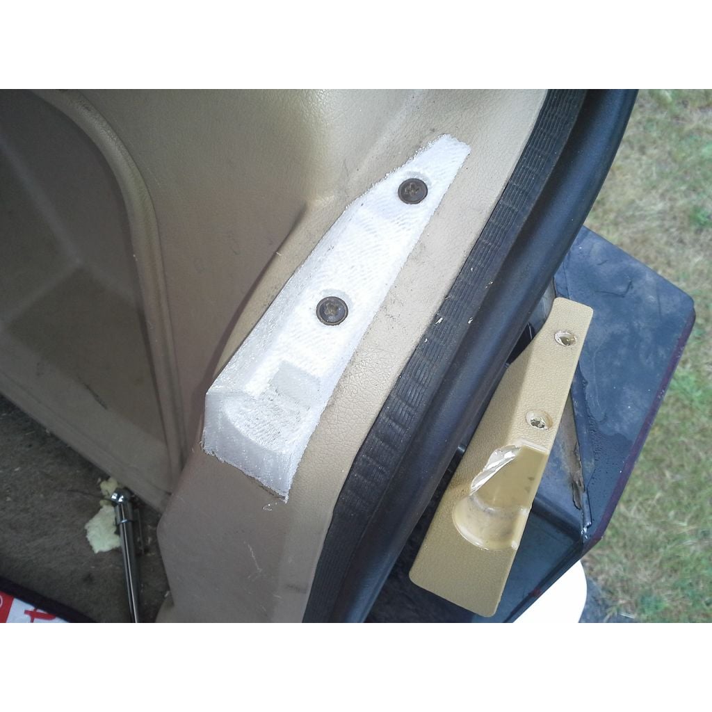 Cargo Cover Rear Hook – 1984-1996 Jeep Cherokee XJ