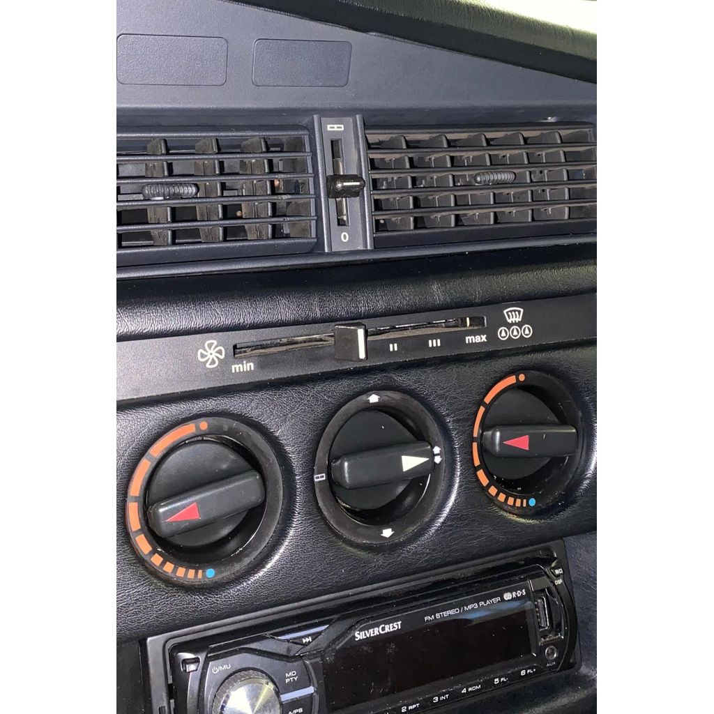Center Climate Control Button / Slider – 1982-1993 Mercedes-benz 190e W201