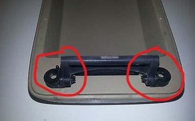Center Console Arm Rest Hinge – 2007 Toyota Corolla