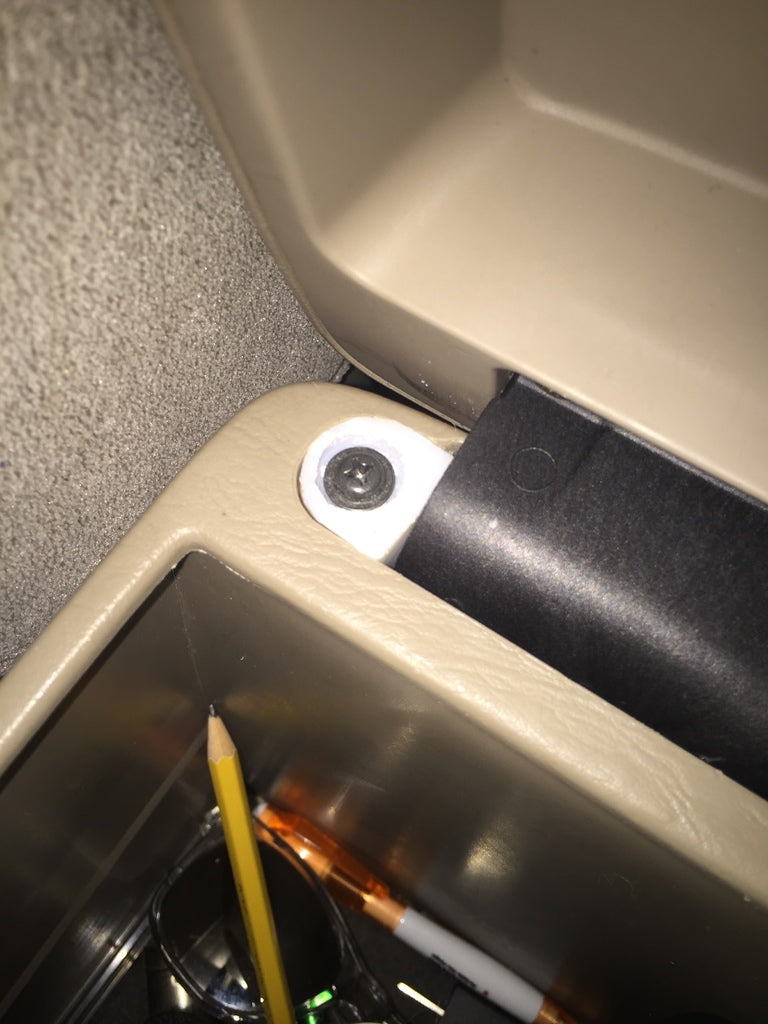 Center Console Arm Rest Hinge – 2007 Toyota Corolla