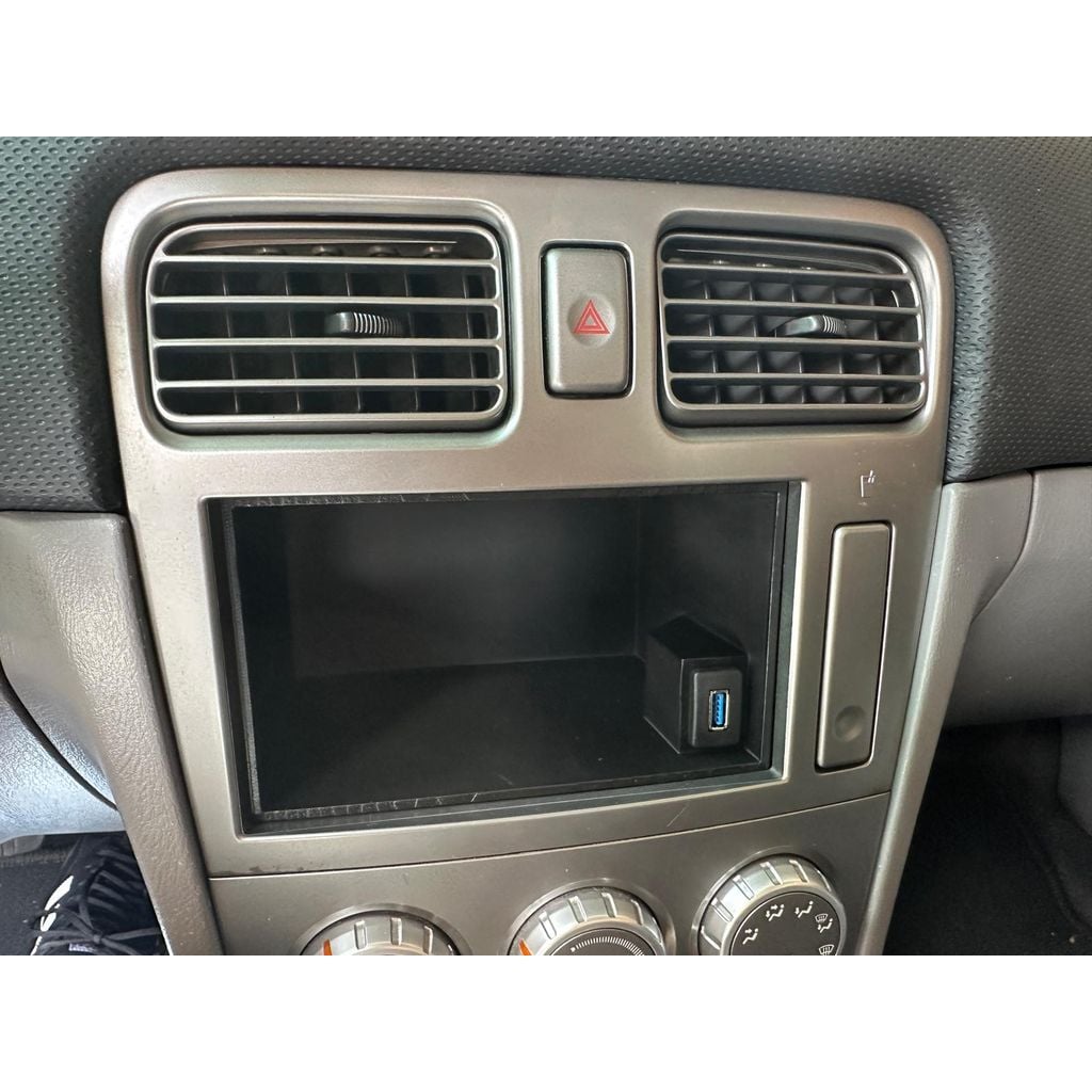 Center Dash Storage Cubby With Usb Port – 2005-2008 Subaru Forester SG