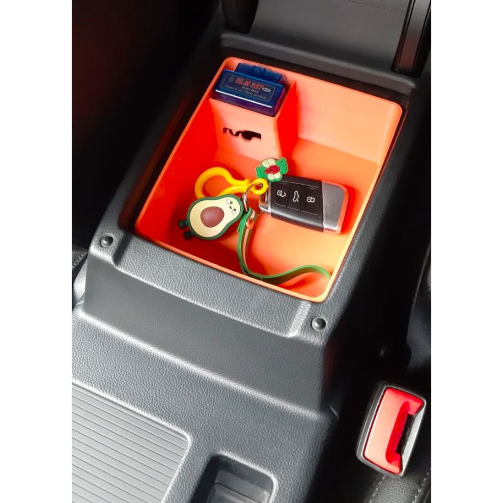 Central Armrest Organizer – 2015-2022 Volkswagen Passat B8
