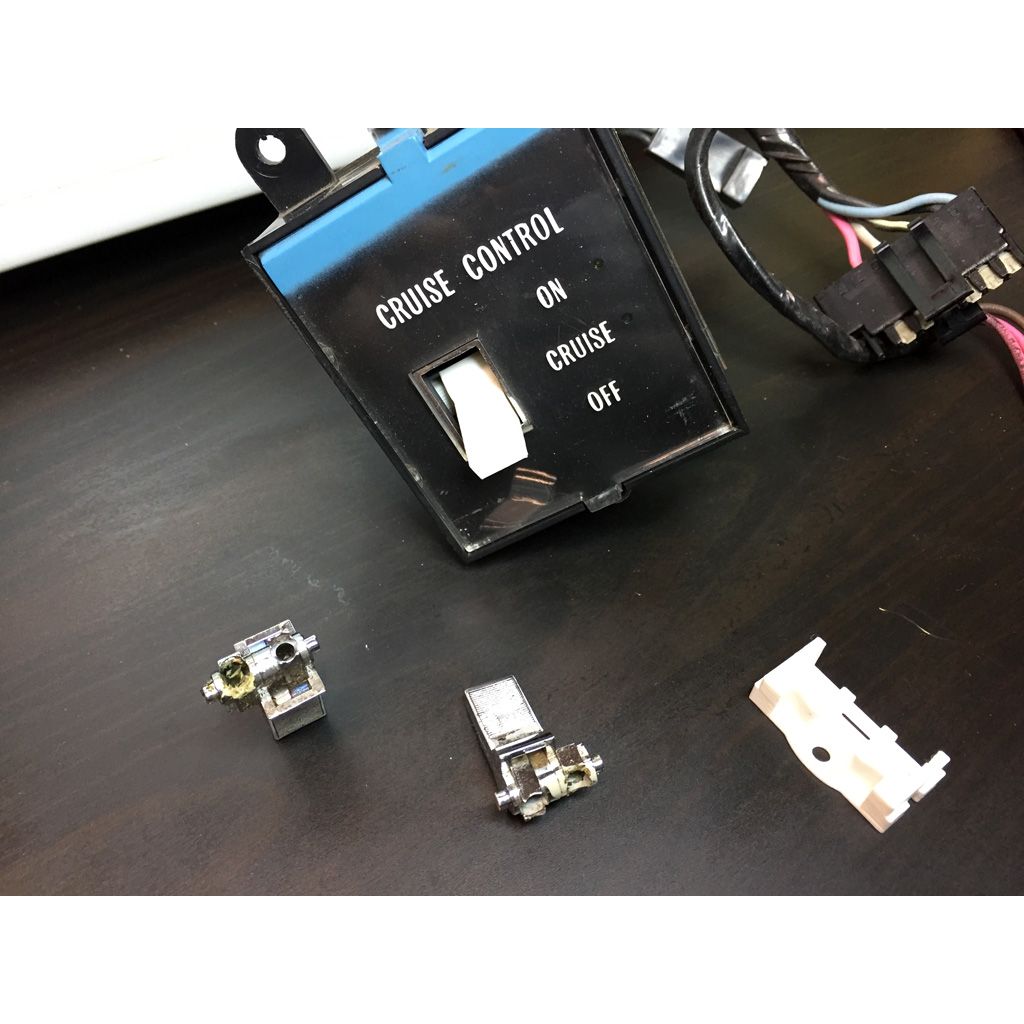 Cruise Control Switch Lever – 1974-1979 Cadillac Eldorado