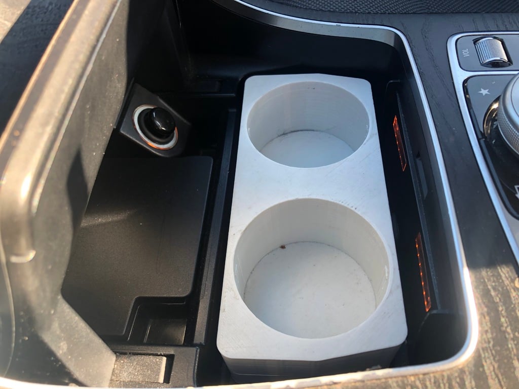Cup Holder – 2016 Mercedes C200d