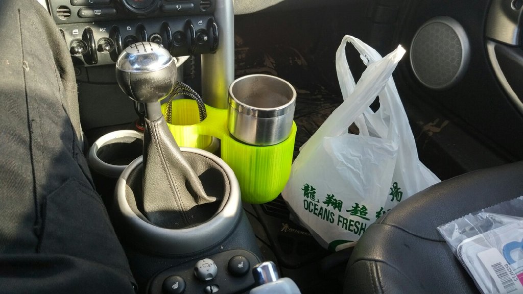 Cup Holder Adapter – 2004 Mini Cooper