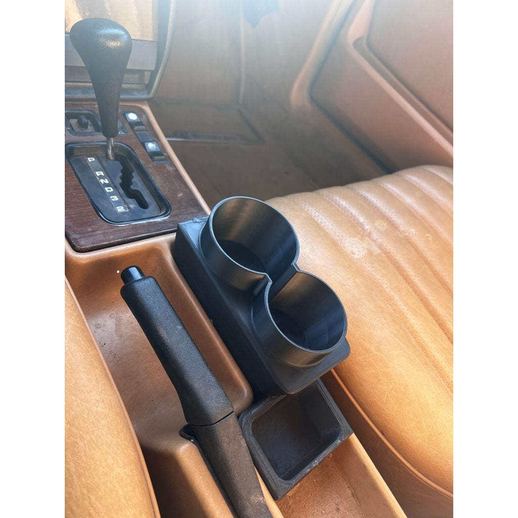 Cup Holder Front Position With Armrest Clearance – 1982-1993 Mercedes-benz 190e W201