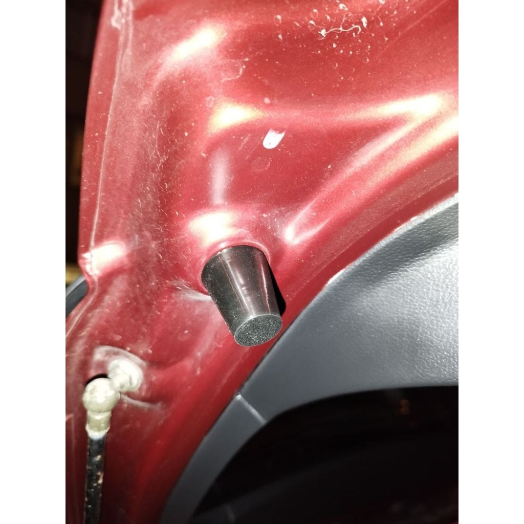 Cx7 5 Th Door (trunk Door) Rubber Spacer – 2006-2012 Mazda Cx-7