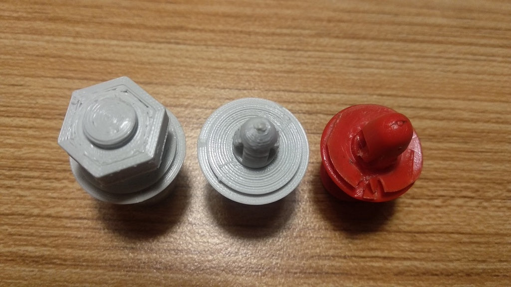 Door Clip Pin – 1990 Volvo 740