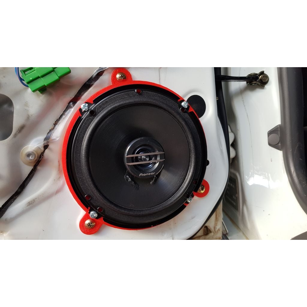 Door Speaker Mount – 1999-2003 Subaru Outback BH