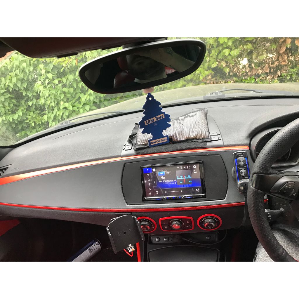 Double Din Fascia – 2002 Bmw Z4