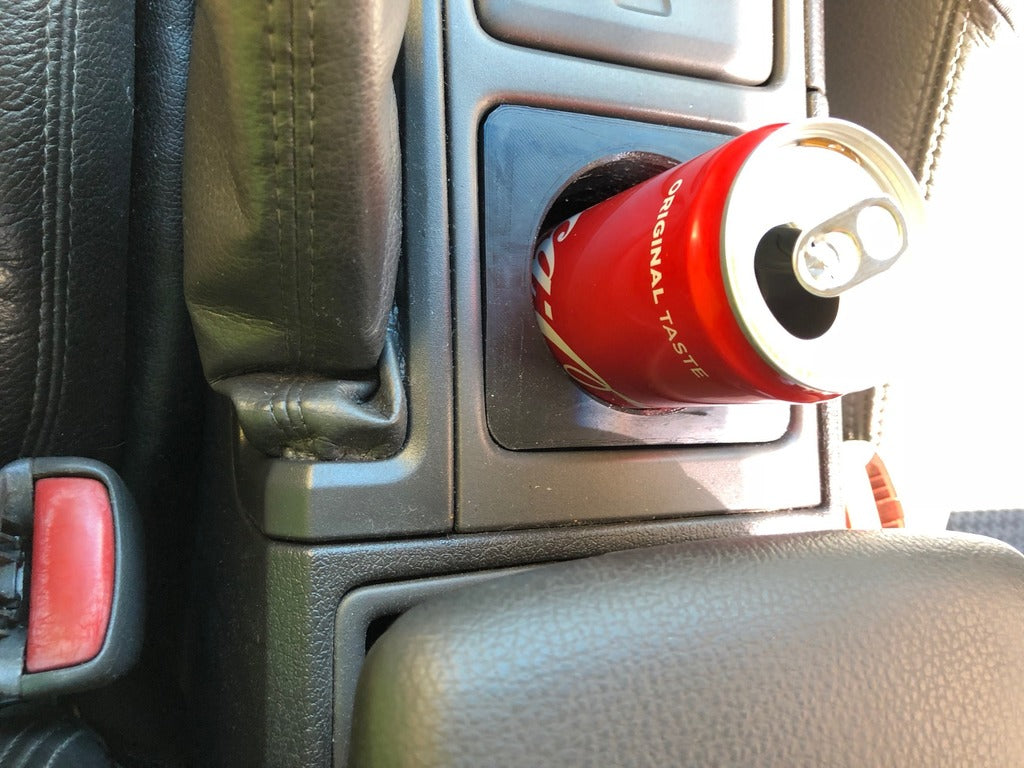 Drink Holder – 2004 Volvo V70