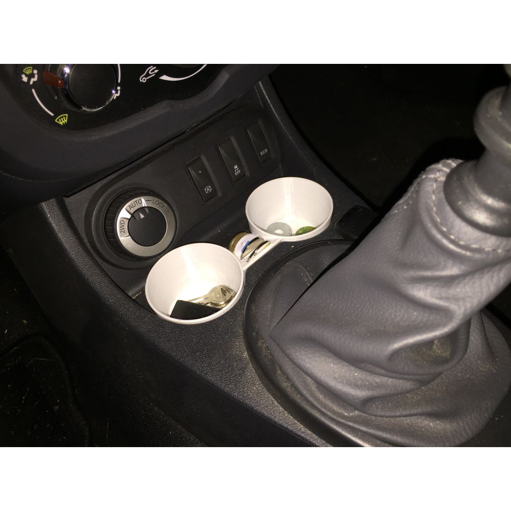 Dual Cup Holder – 2010 Dacia Duster