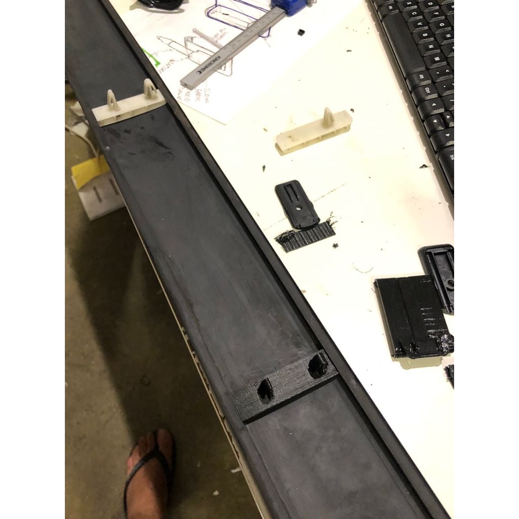Exterior Trim Clip – 1984 Honda City (Pro T)