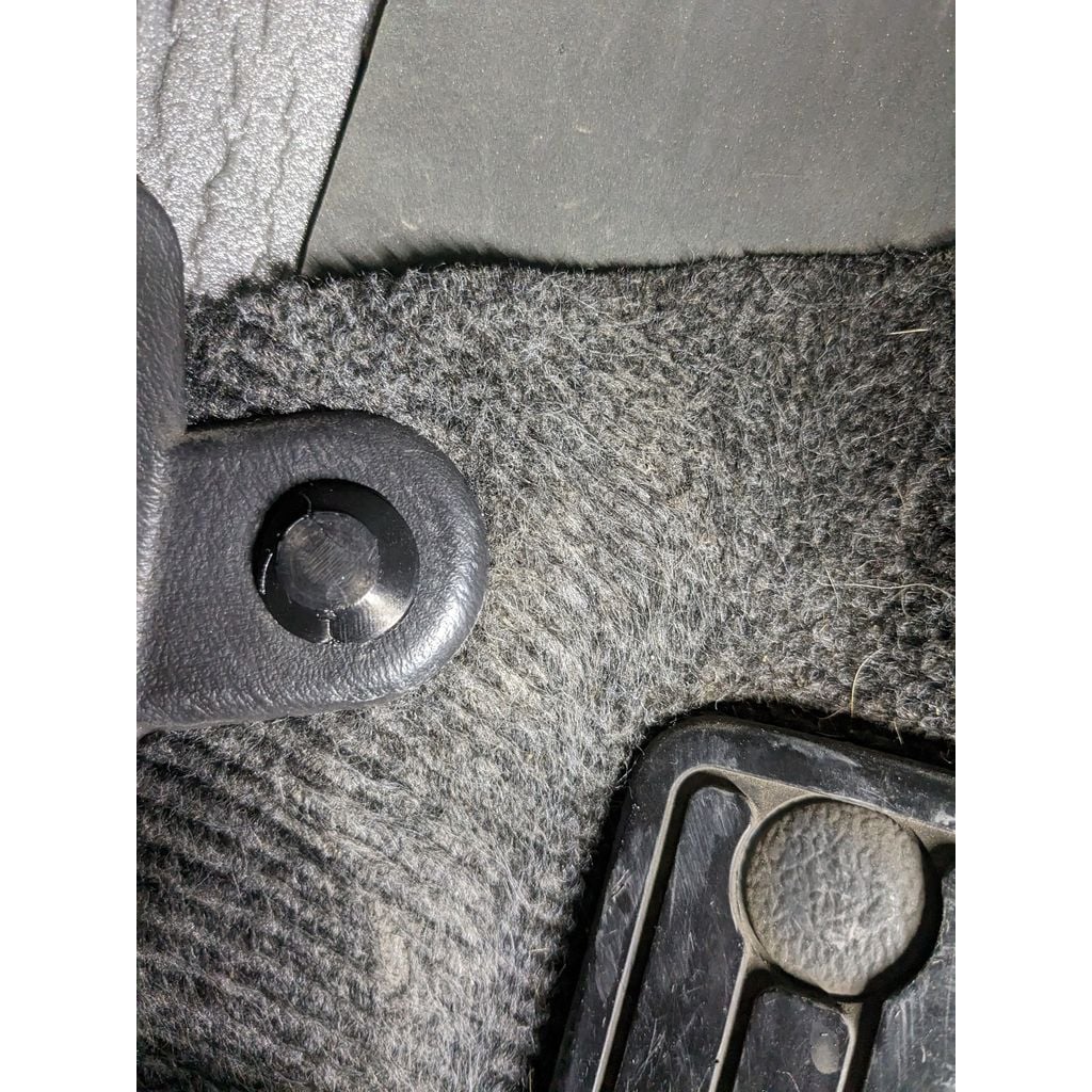 Floorboard Carpet Plug Fastener – 2002-2006 Subaru Wrx