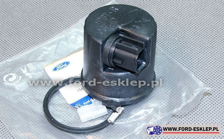 Fog Lamp Cover – 2000 Ford Focus
