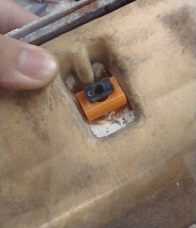 Front Badge Retainer Clip – 1988 Toyota Supra