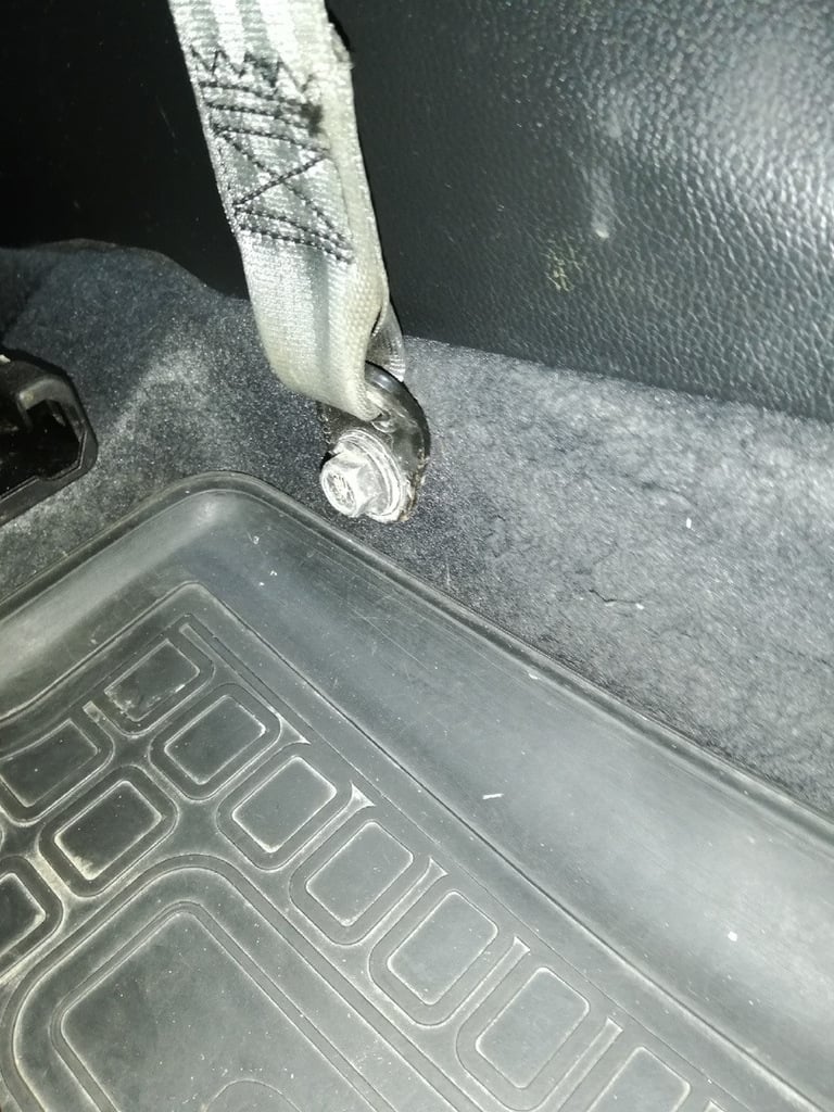 Front Seat Belt Mount Cover – 1994-2026 Kia All Models