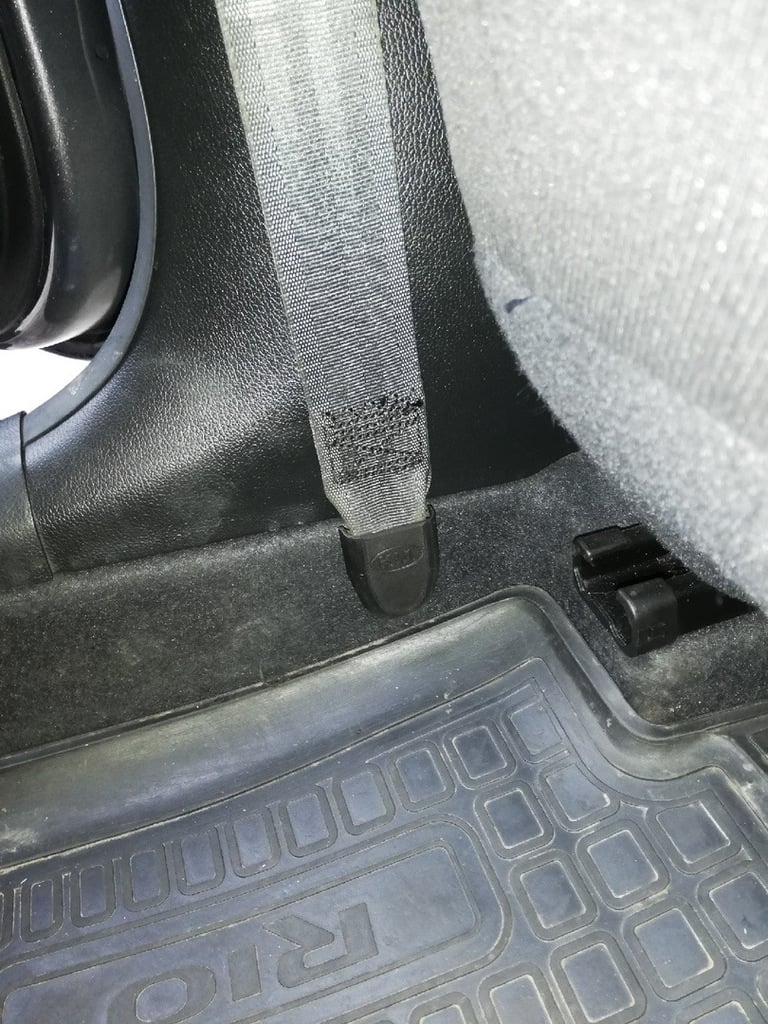 Front Seat Belt Mount Cover – 1994-2026 Kia All Models