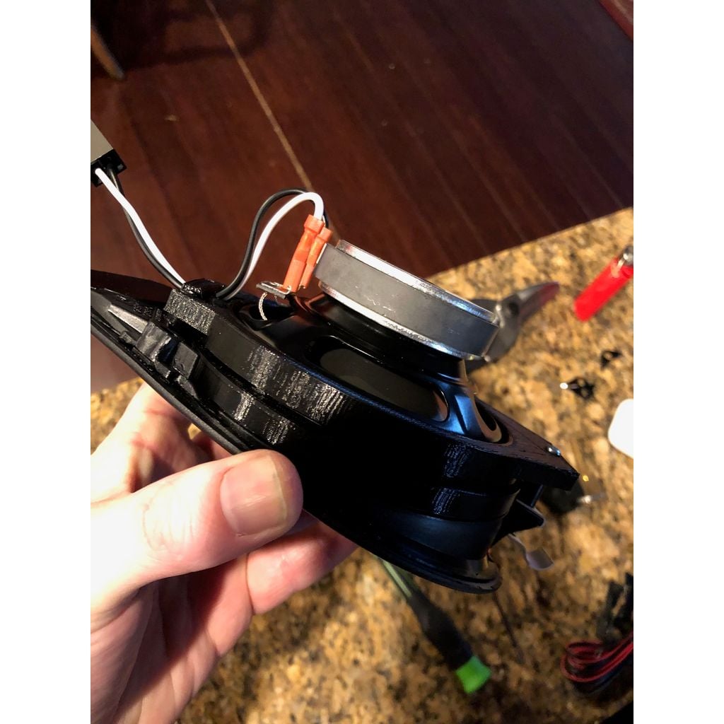 Front Speaker Adaptor – 2003 Porsche Boxster
