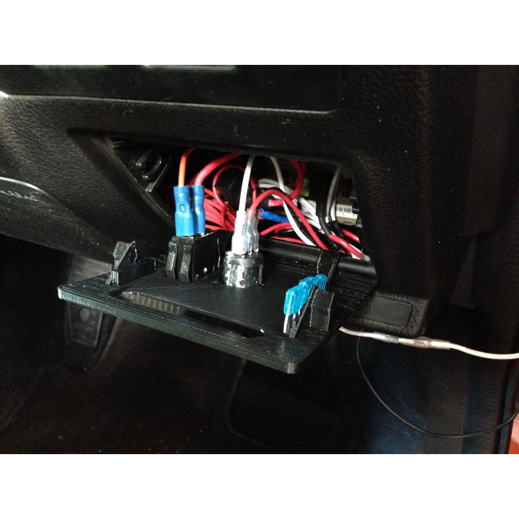 Fuse Box Cover – 2013 Subaru Xv
