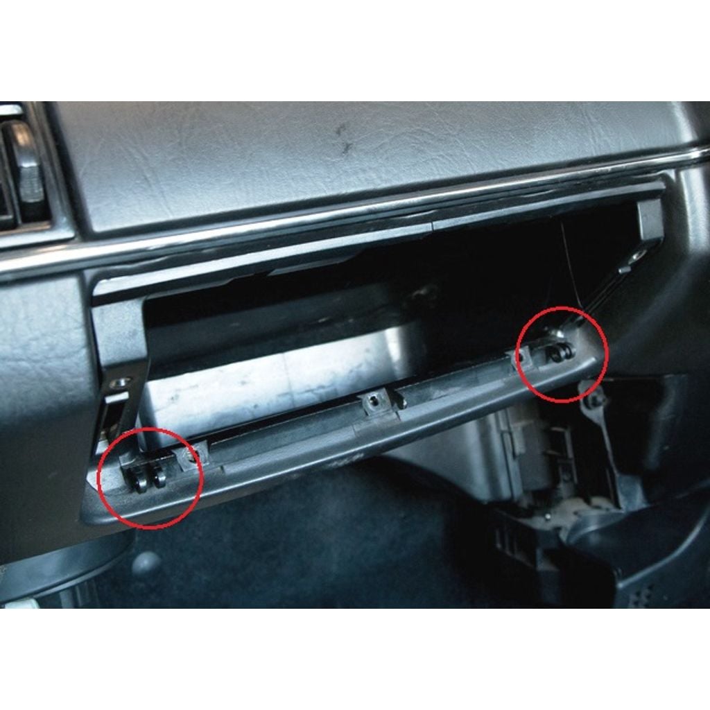 Glove Box Clip – 1983-1992 Volkswagen Golf MK2