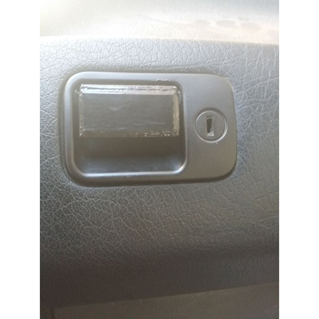 Glove Box Handle – 1997 Volkswagen Golf MK3 (Cabriolet Karmann)
