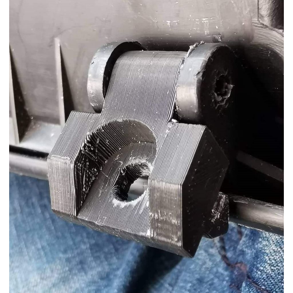 Glovebox Hinge – 2001 Mitsubishi Galant