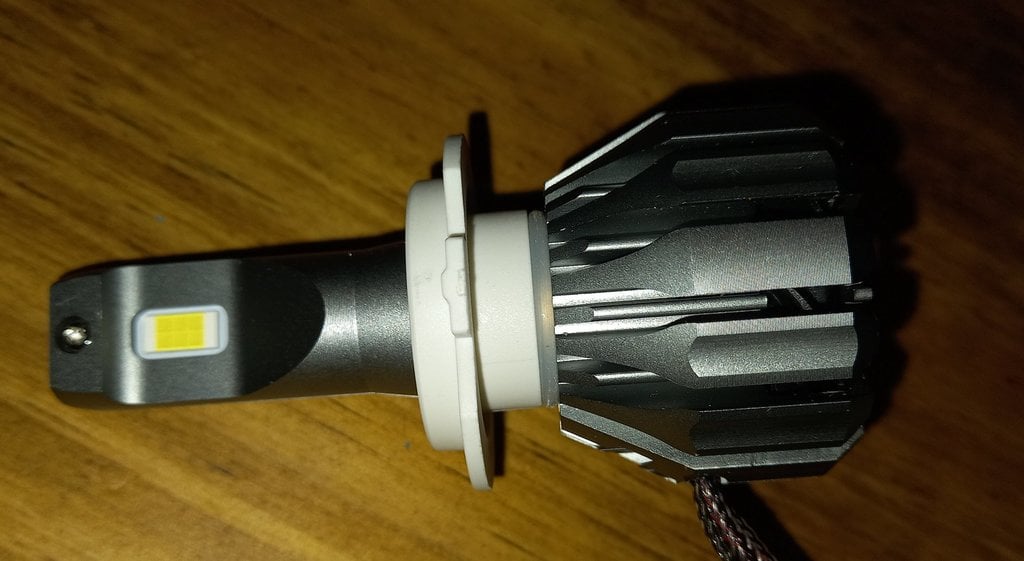H7 Led Bulb Adapter – 2014-2018 Ford Focus MK3