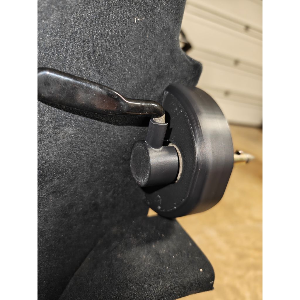 Hardtop Latch Lever Cover – 1995-2002 Bmw Z3