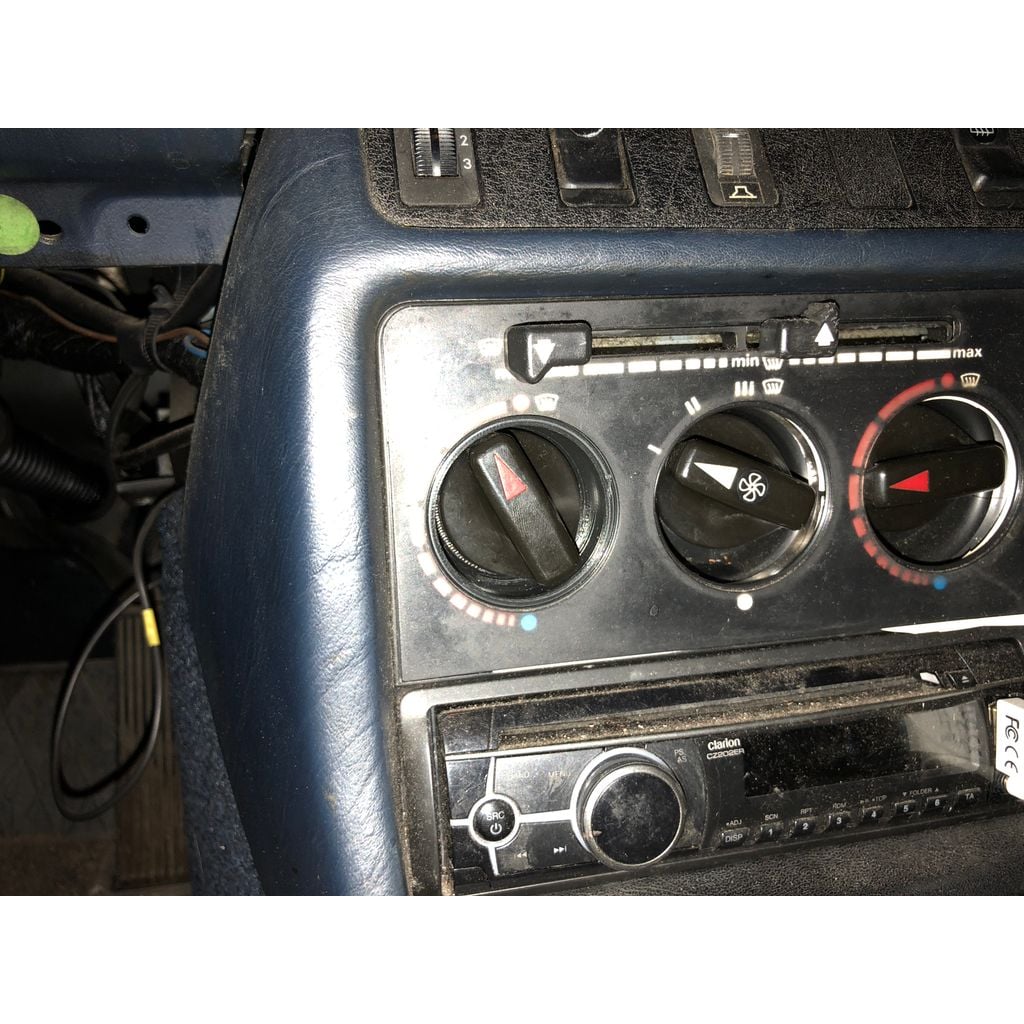 Heizungsreglerblende Heat Regulator Cover – 1976-1986 Mercedes-benz W123 W123
