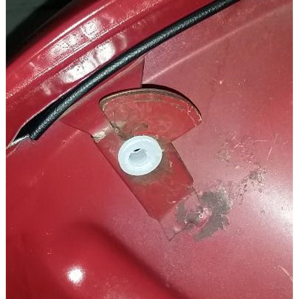 Hood Bushing – 1960-1979 Saab 95/96