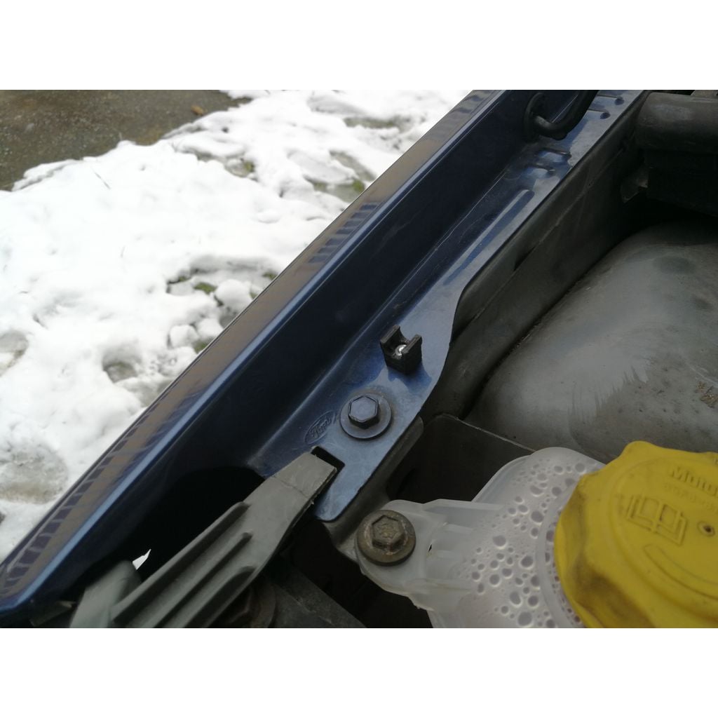 Hood Holder Clip – 2004-2008 Ford Fiesta MK5 (Facelift)