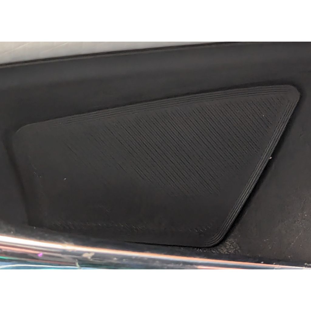 Inside Door Handle Cover – 2017 Chevrolet Bolt Ev