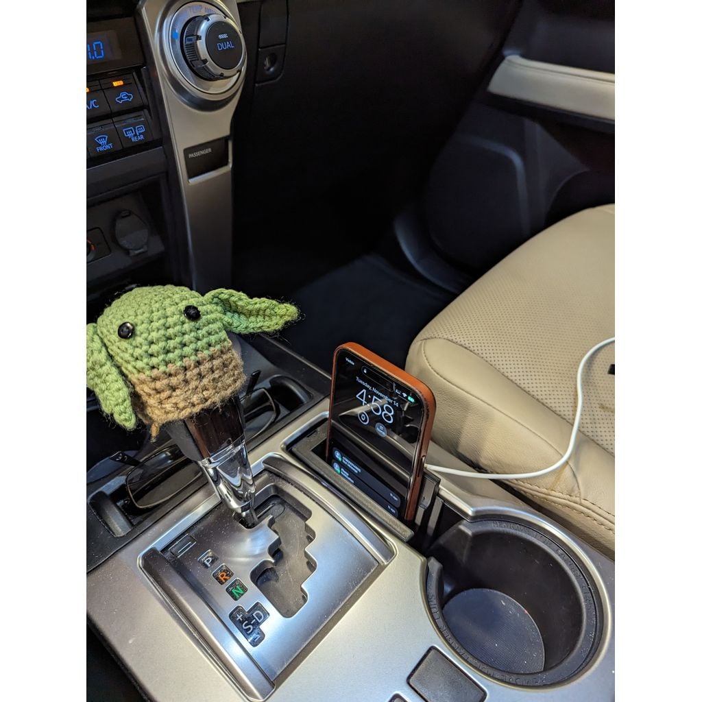 Iphone Wireless Charger Holder – 2010-2024 Toyota 4runner 5th Gen