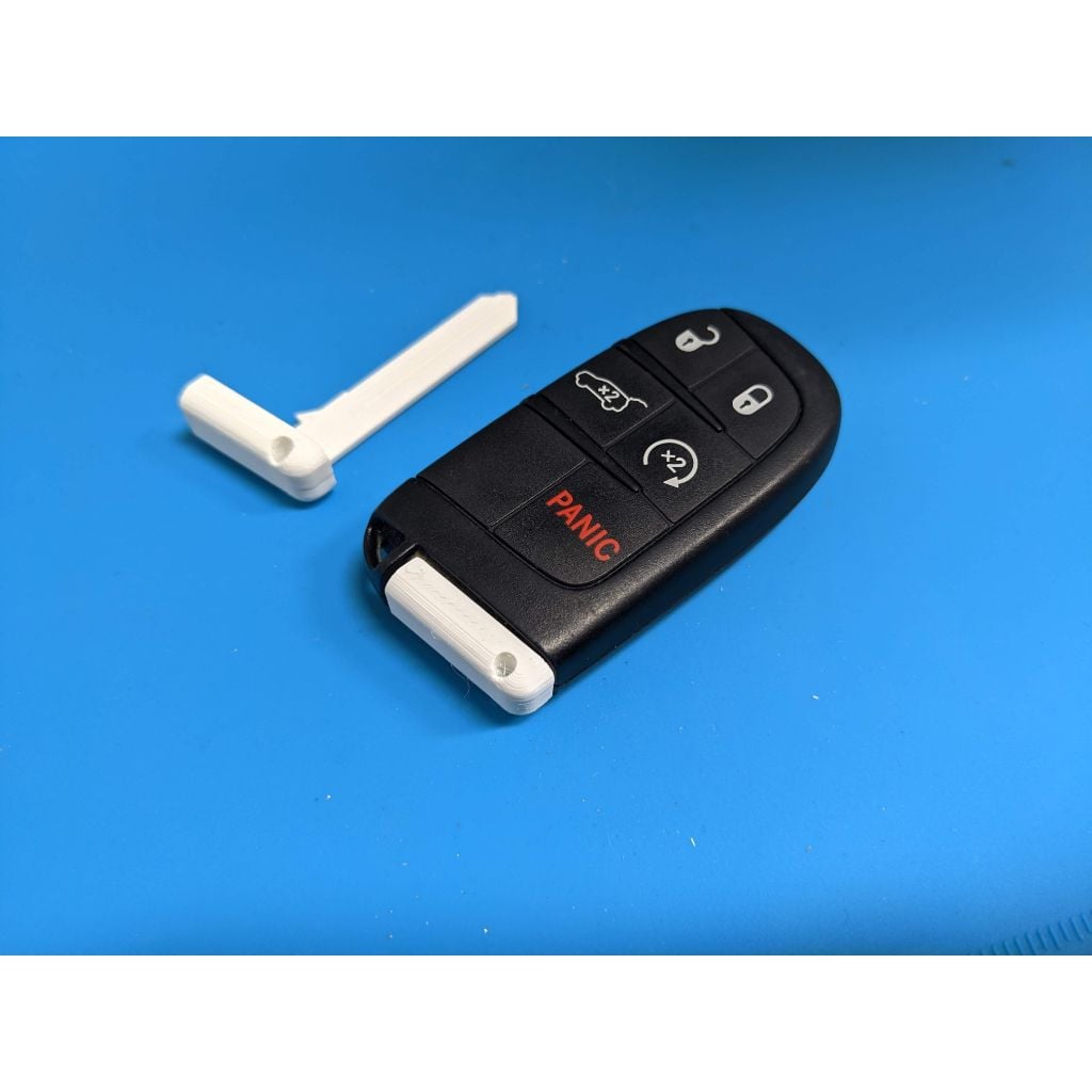 Key Fob Insert – 2014 Jeep Grand Cherokee
