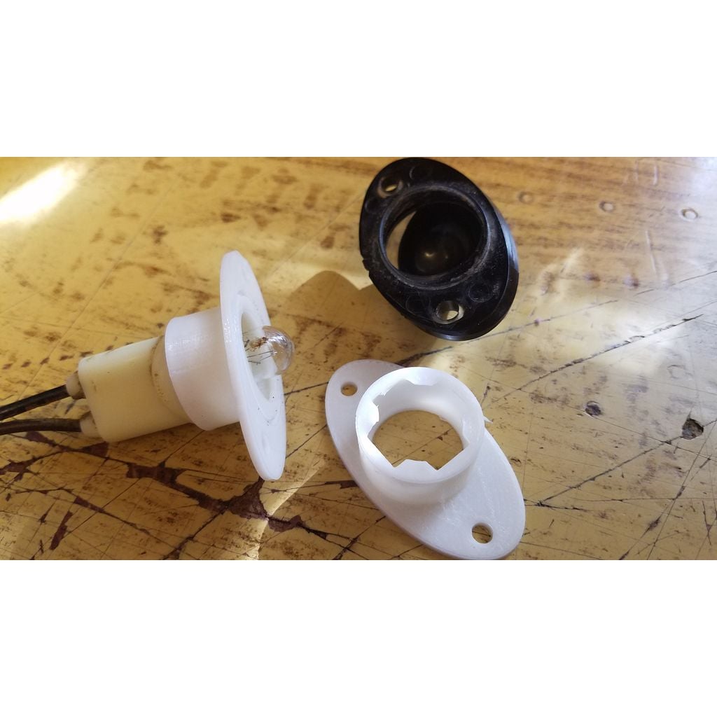 License Plate Lamp Holder – 2000 Dodge Ram 1500