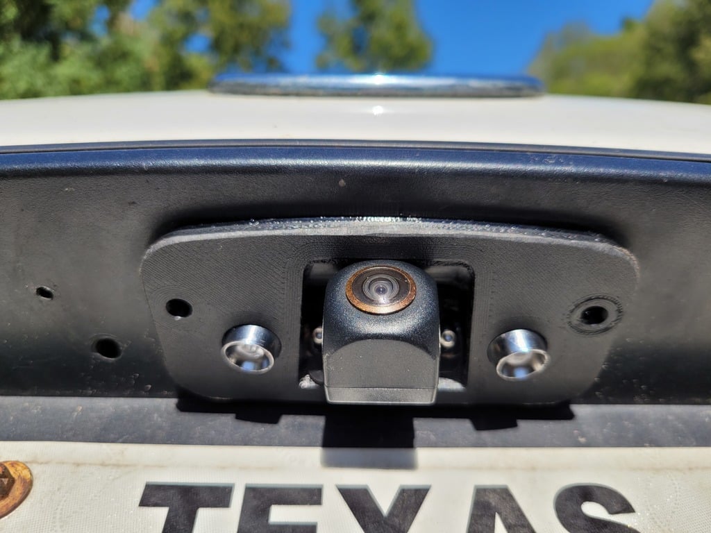 License Plate Light Camera Fixture – 2004 Ford Crown Victoria