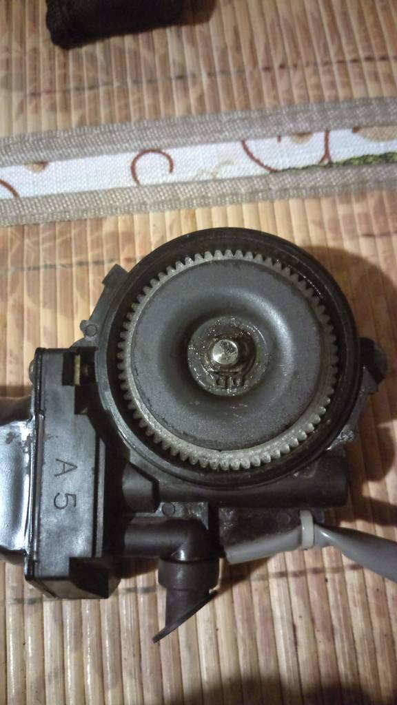 Lifter Gear – 1997 Mazda 626