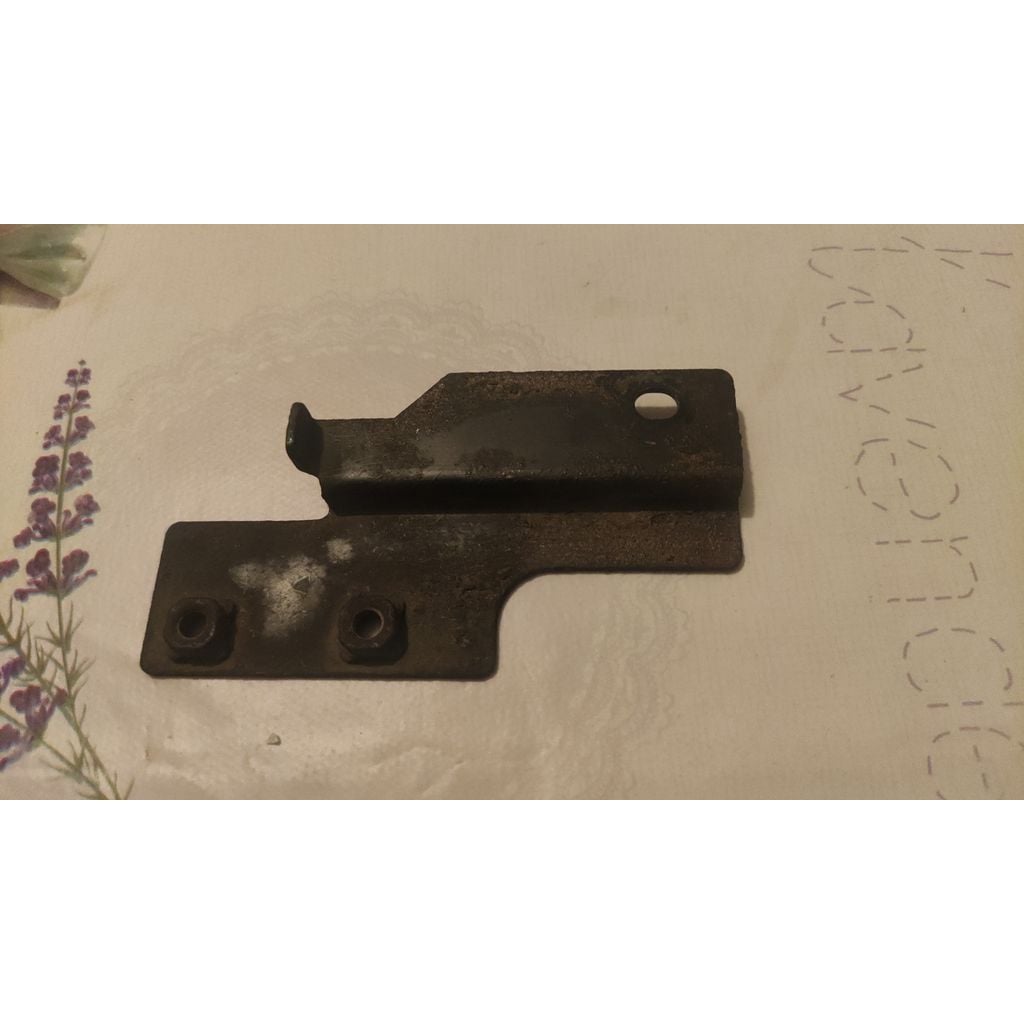 Lower Fog Light Bracket – 1992-1998 Honda Del Sol