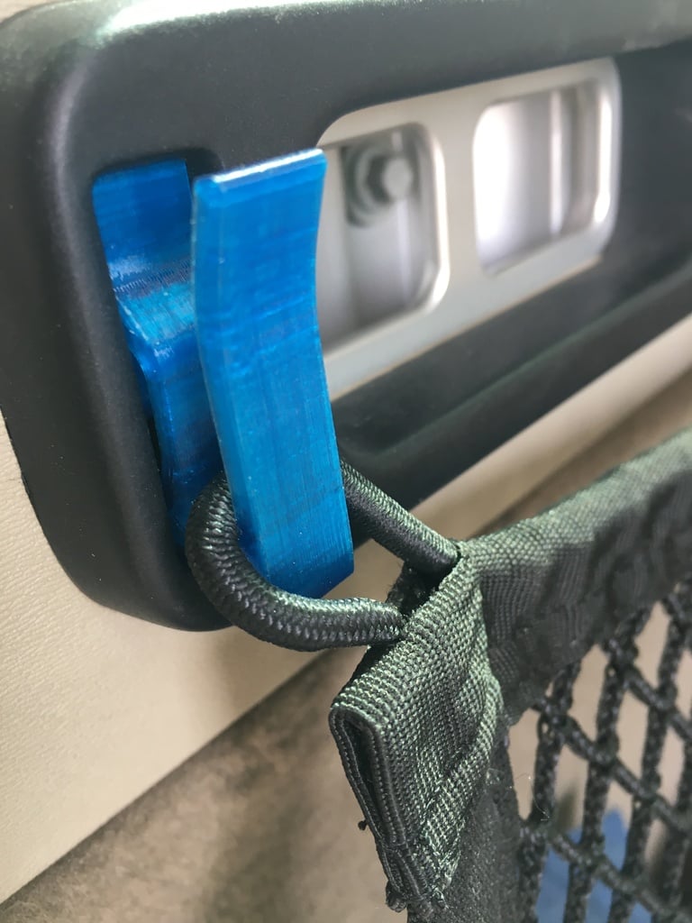 Luggage Hook – 2007 Volvo Xc70