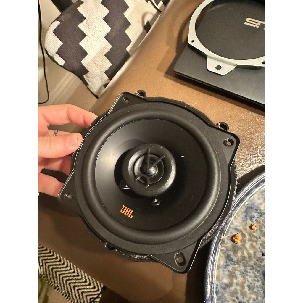 March Front Door Speaker Adaptors 13cm – 1982-1992 Nissan Micra K10 (March)