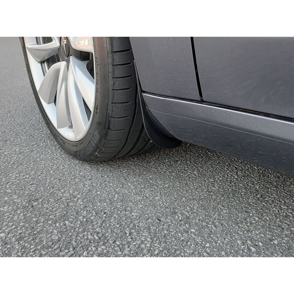 Mud Guards Front – 2017-2026 Tesla Model 3