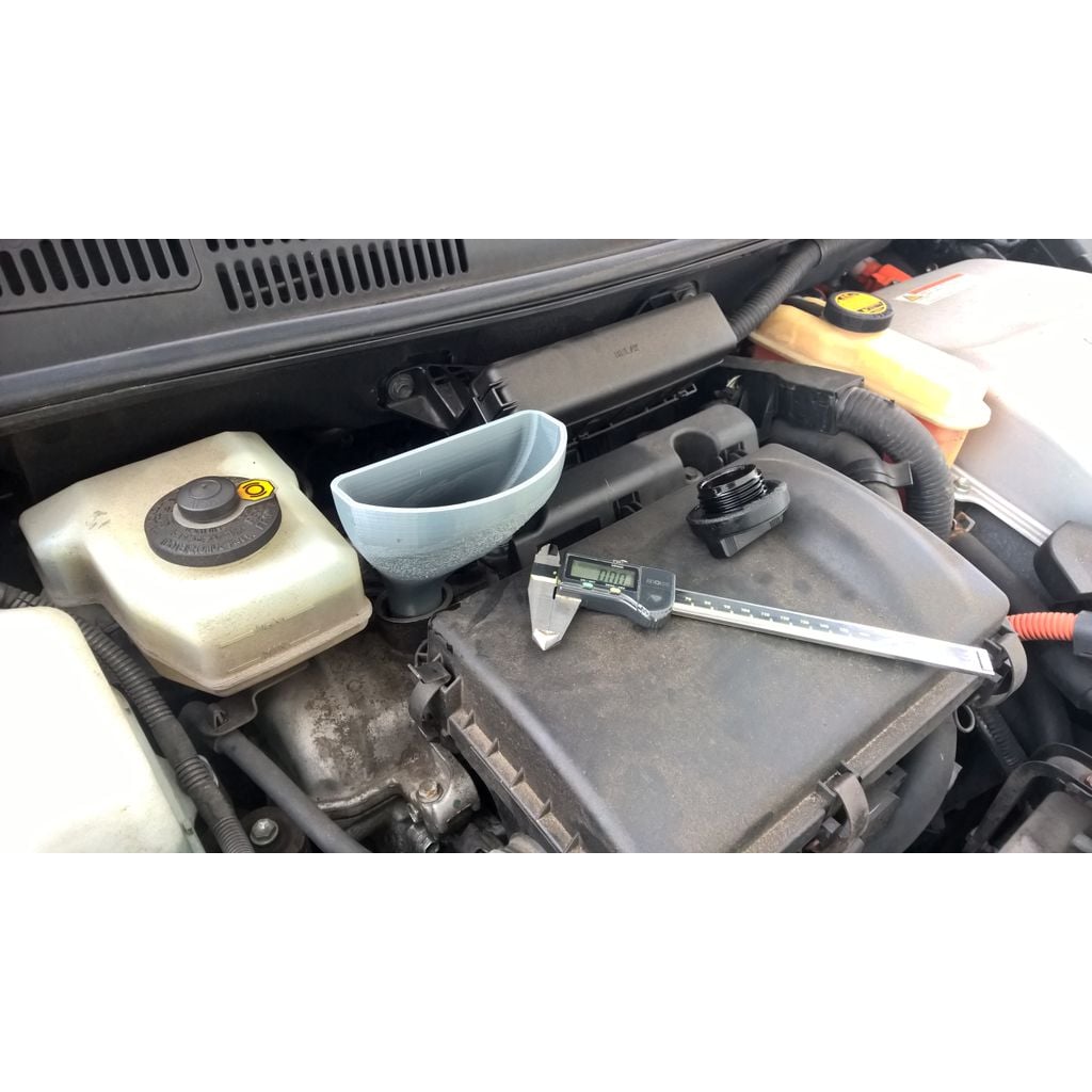 Oil Filler Funnel – 2006 Toyota Prius