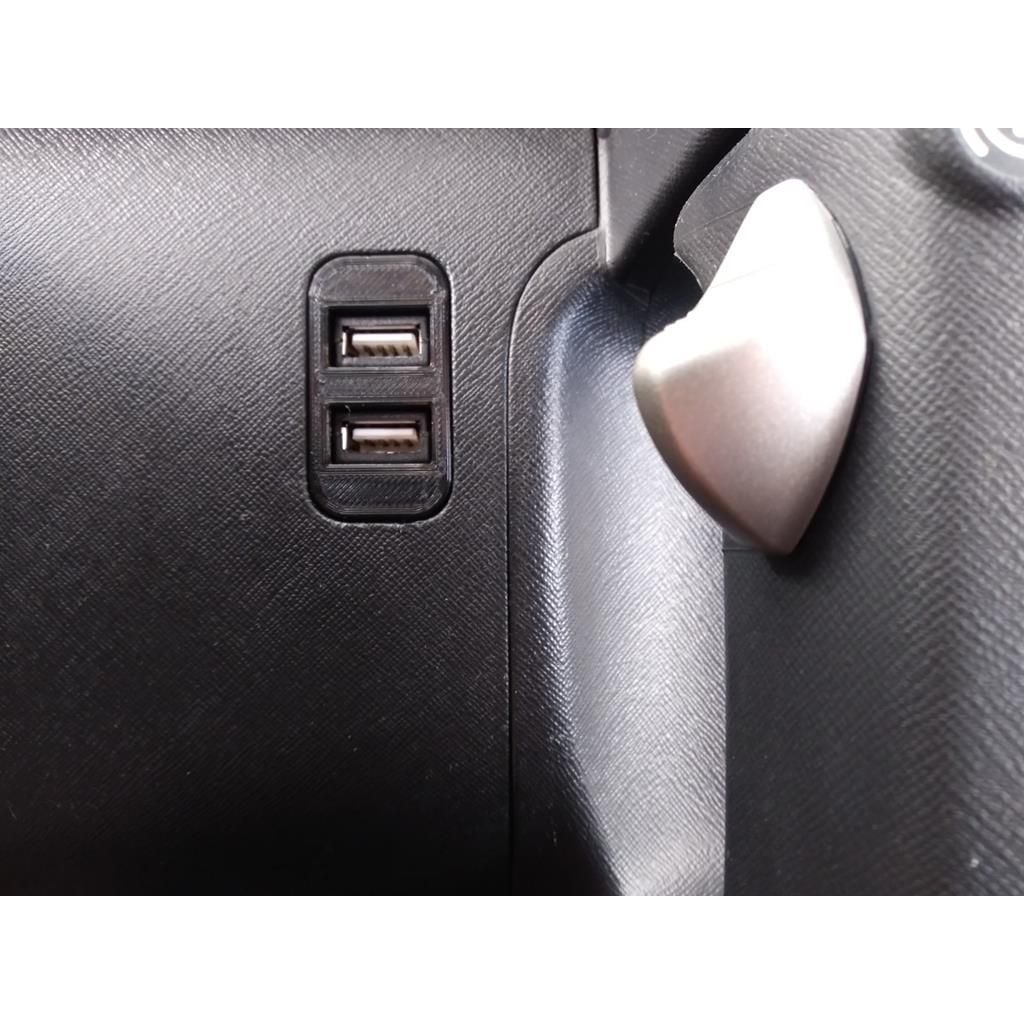 Panel Usb Plug – 2004 Honda Cr-v