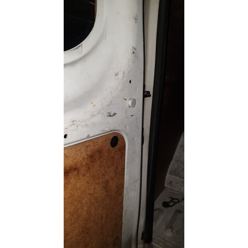 Rear Door Check Strap Release Button – 2006-2012 Ford Transit VM