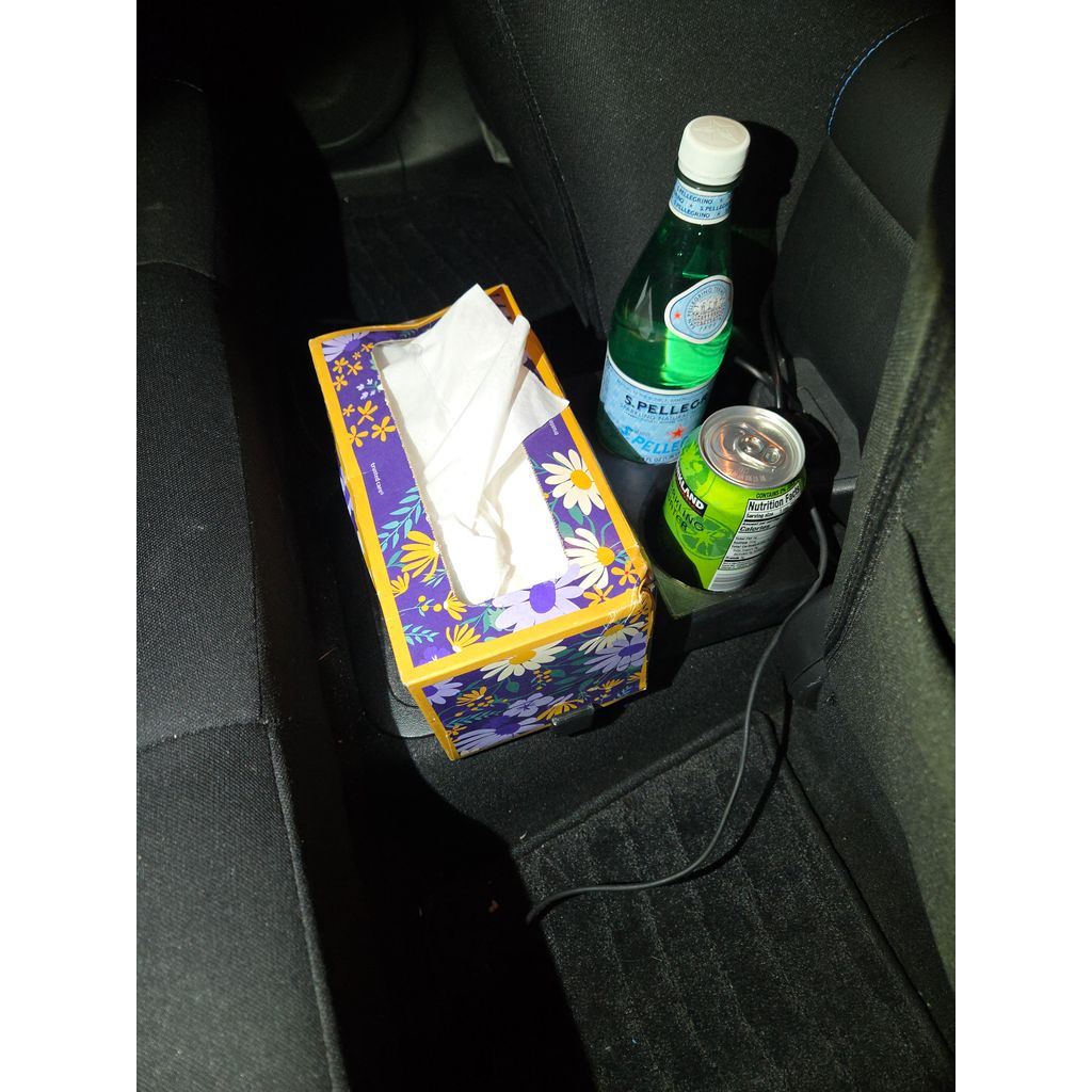 Rear Double Cupholder / Tissue Box Holder – 2011-2026 Nissan Leaf